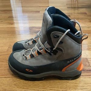 Salomon Women’s Hiking Boots